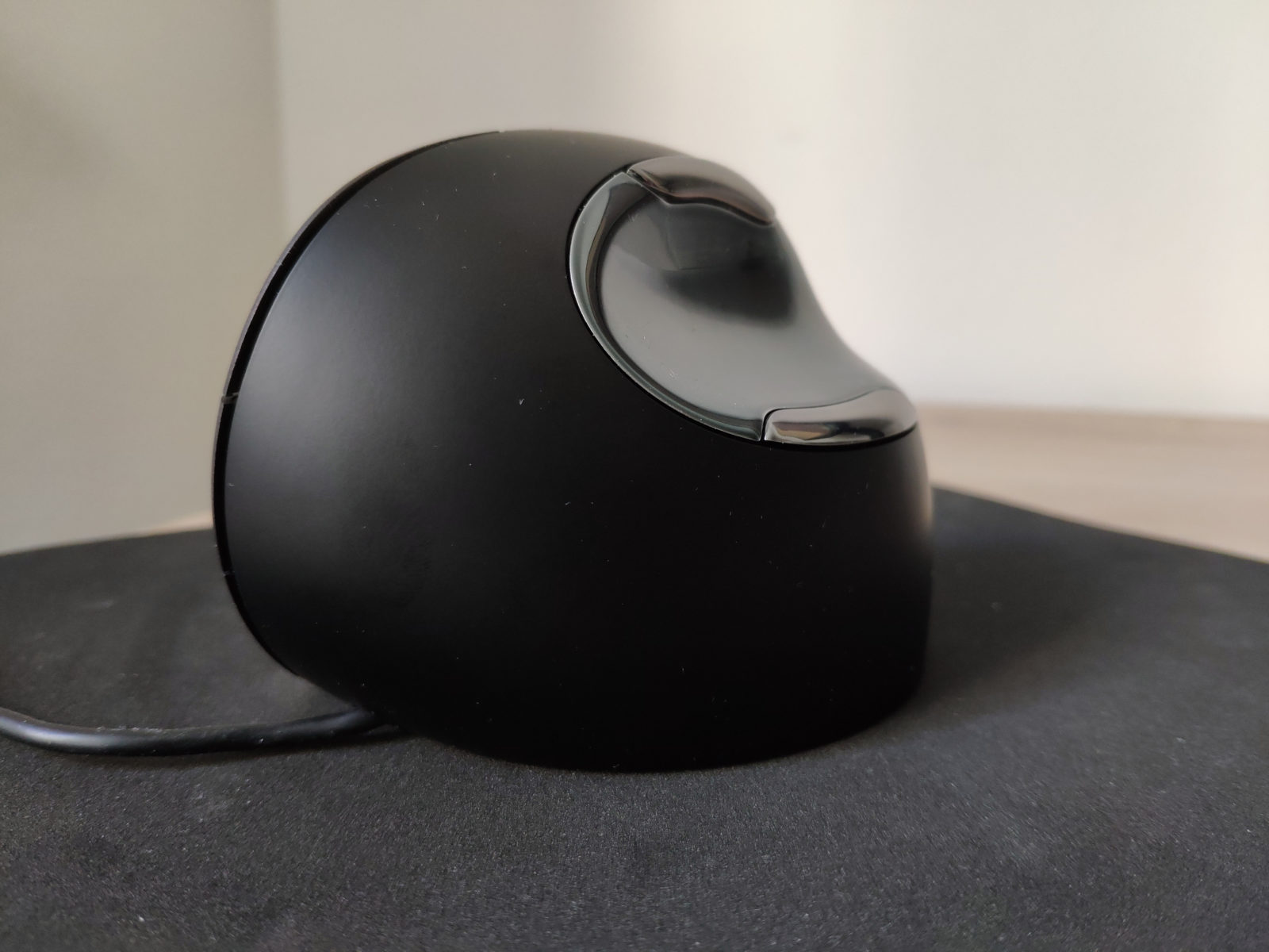 Evoluent Vertical Mouse D Test beim Arbeiten 1